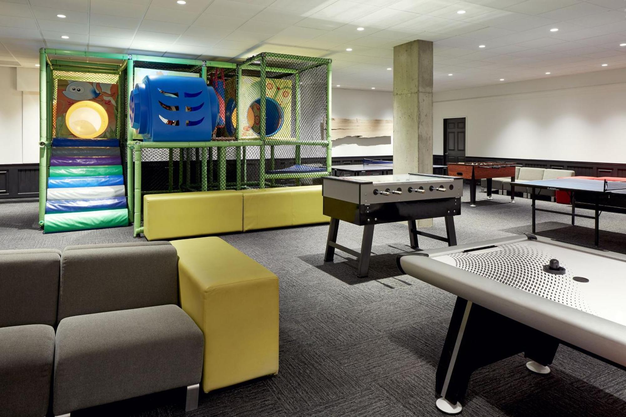 Delta Hotels By Marriott Mont Sainte-Anne, Resort & Convention Center Beaupré Zewnętrze zdjęcie